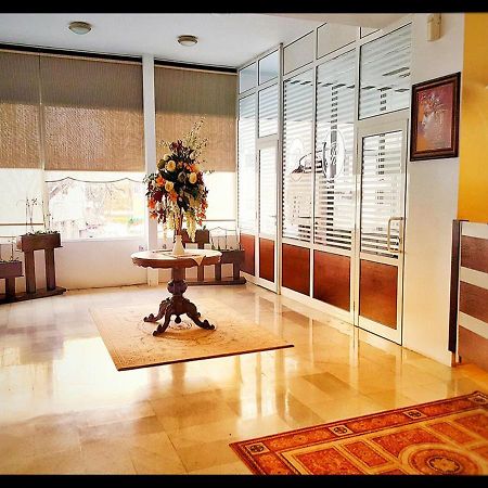 Hotel Rahovets غورنا اورياهوفيتسا المظهر الخارجي الصورة