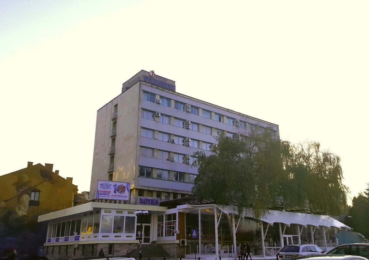 Hotel Rahovets غورنا اورياهوفيتسا المظهر الخارجي الصورة