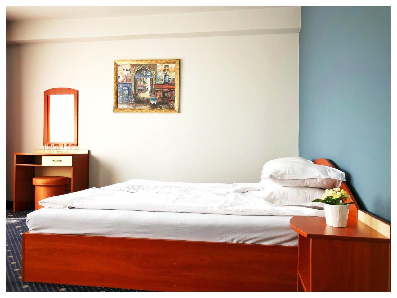Hotel Rahovets غورنا اورياهوفيتسا المظهر الخارجي الصورة